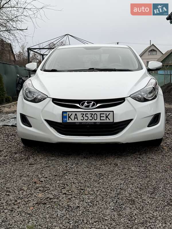 Hyundai Elantra 2013 Hyundai Elantra 2013