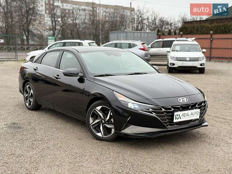 Hyundai Elantra 2021