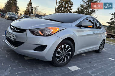 Седан Hyundai Elantra 2011 в Львові