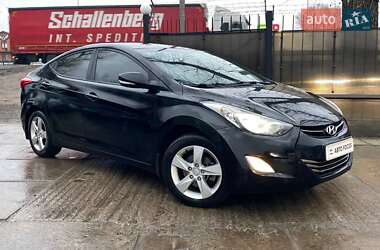 Седан Hyundai Elantra 2013 в Киеве
