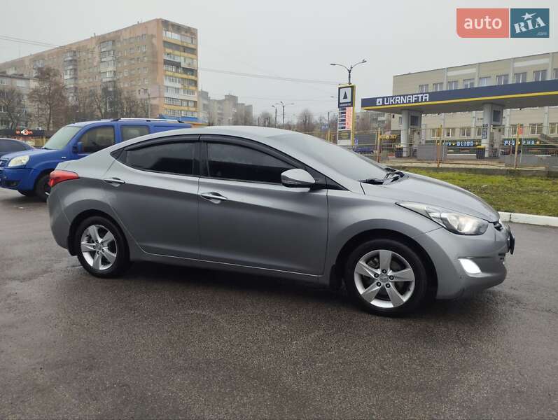 Седан Hyundai Elantra 2012 в Харькове