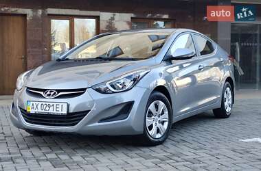 Седан Hyundai Elantra 2014 в Харькове