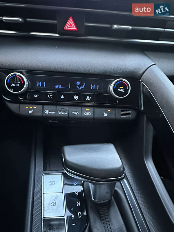 Седан Hyundai Elantra 2020 в Киеве