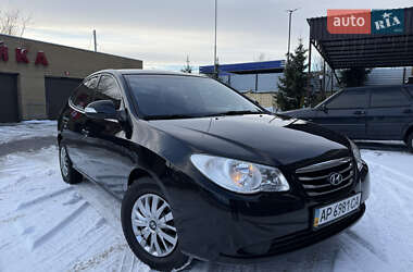 Седан Hyundai Elantra 2010 в Запоріжжі