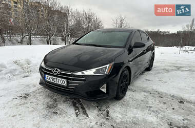 Седан Hyundai Elantra 2020 в Харькове
