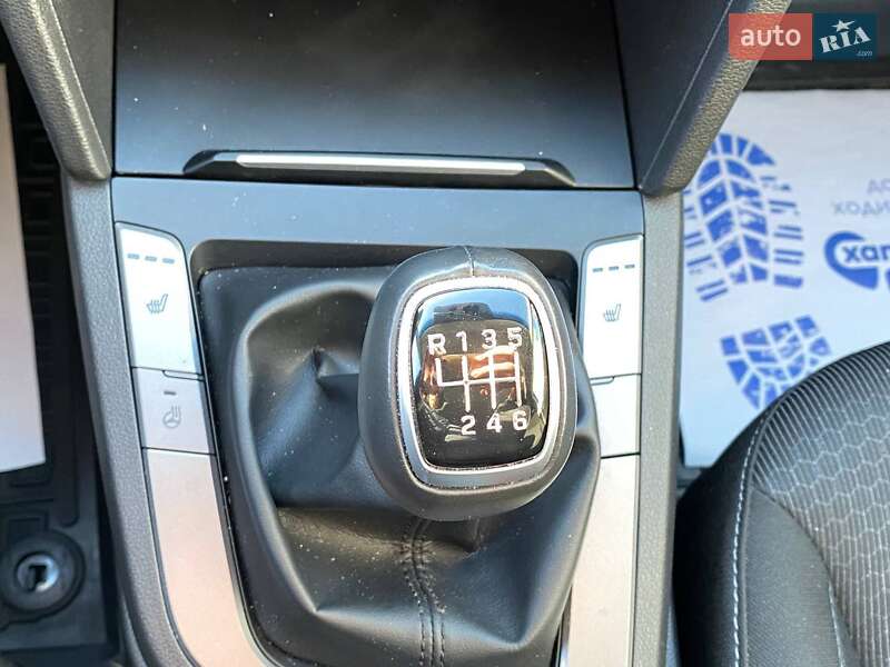 Седан Hyundai Elantra 2018 в Львове