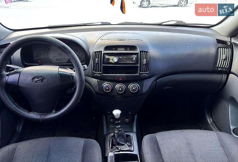 Седан Hyundai Elantra 2007 в Каменском фото 12 Седан Hyundai Elantra 2007 в Каменском