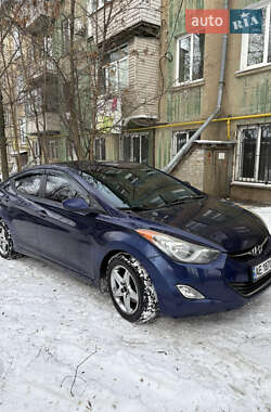 Седан Hyundai Elantra 2012 в Днепре