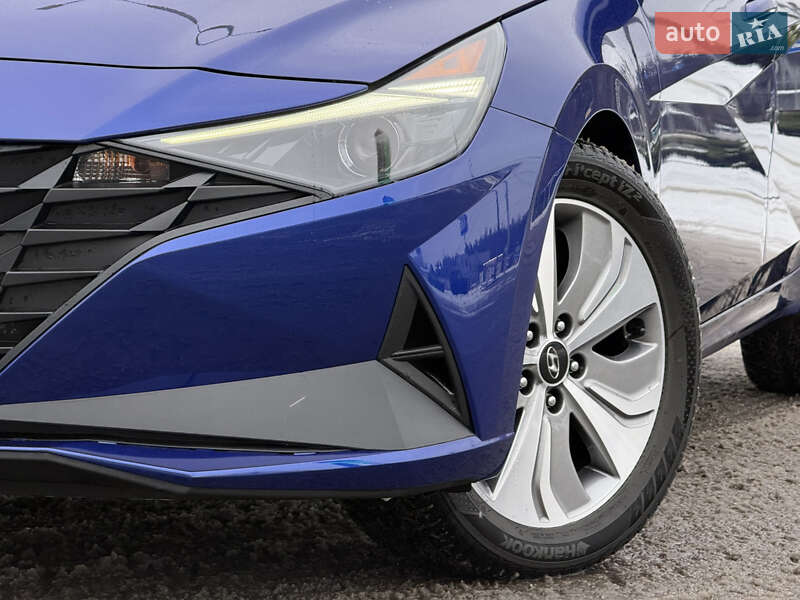 Седан Hyundai Elantra 2021 в Киеве