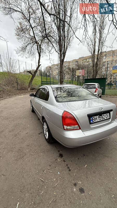 Седан Hyundai Elantra 2001 в Одессе