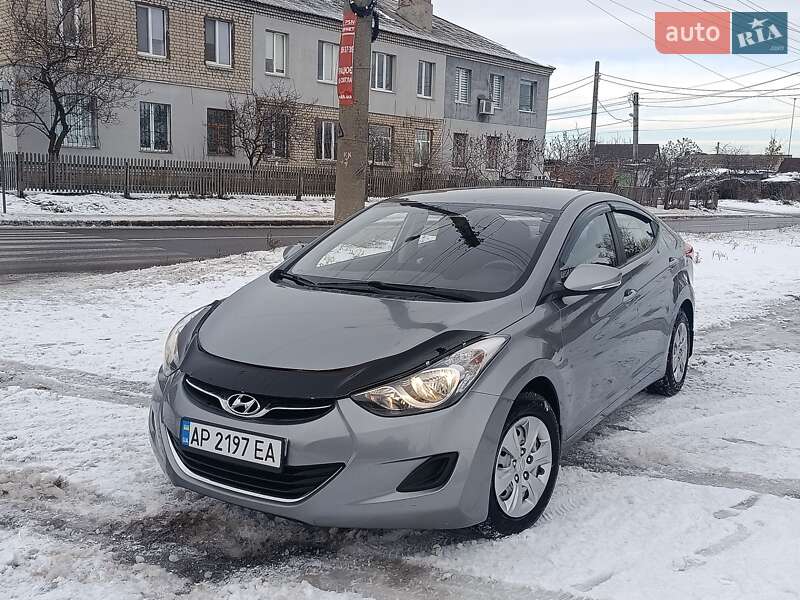 Седан Hyundai Elantra 2013 в Харькове