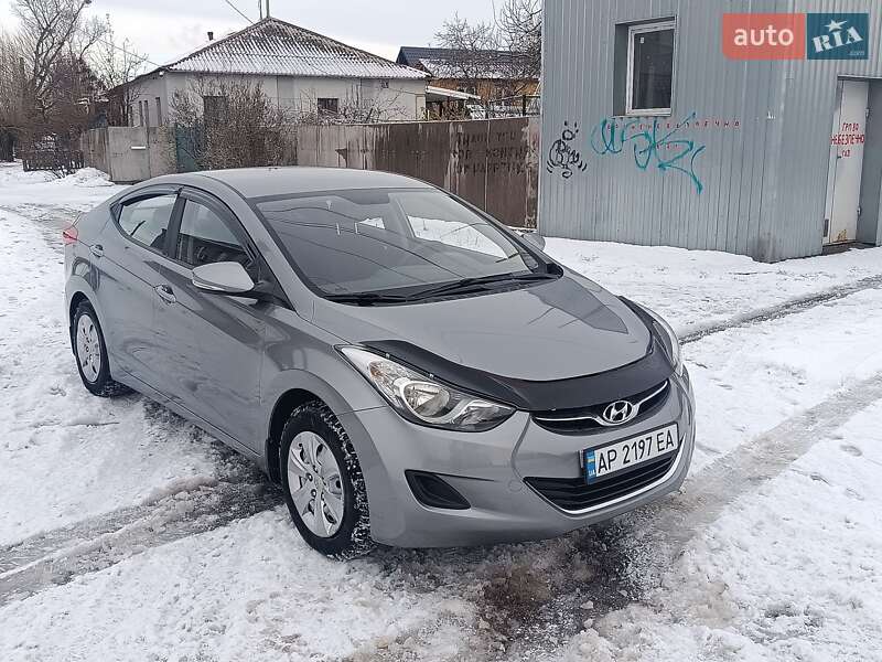 Седан Hyundai Elantra 2013 в Харькове