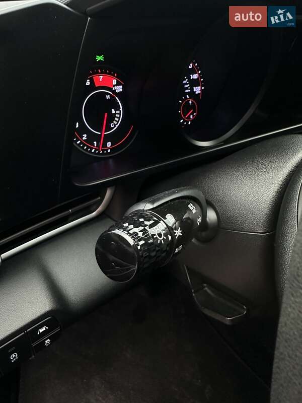 Седан Hyundai Elantra 2022 в Сумах