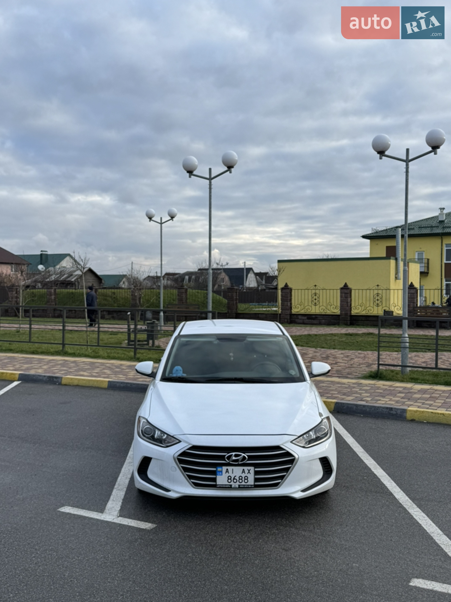 2018 Hyundai Elantra - фото 1