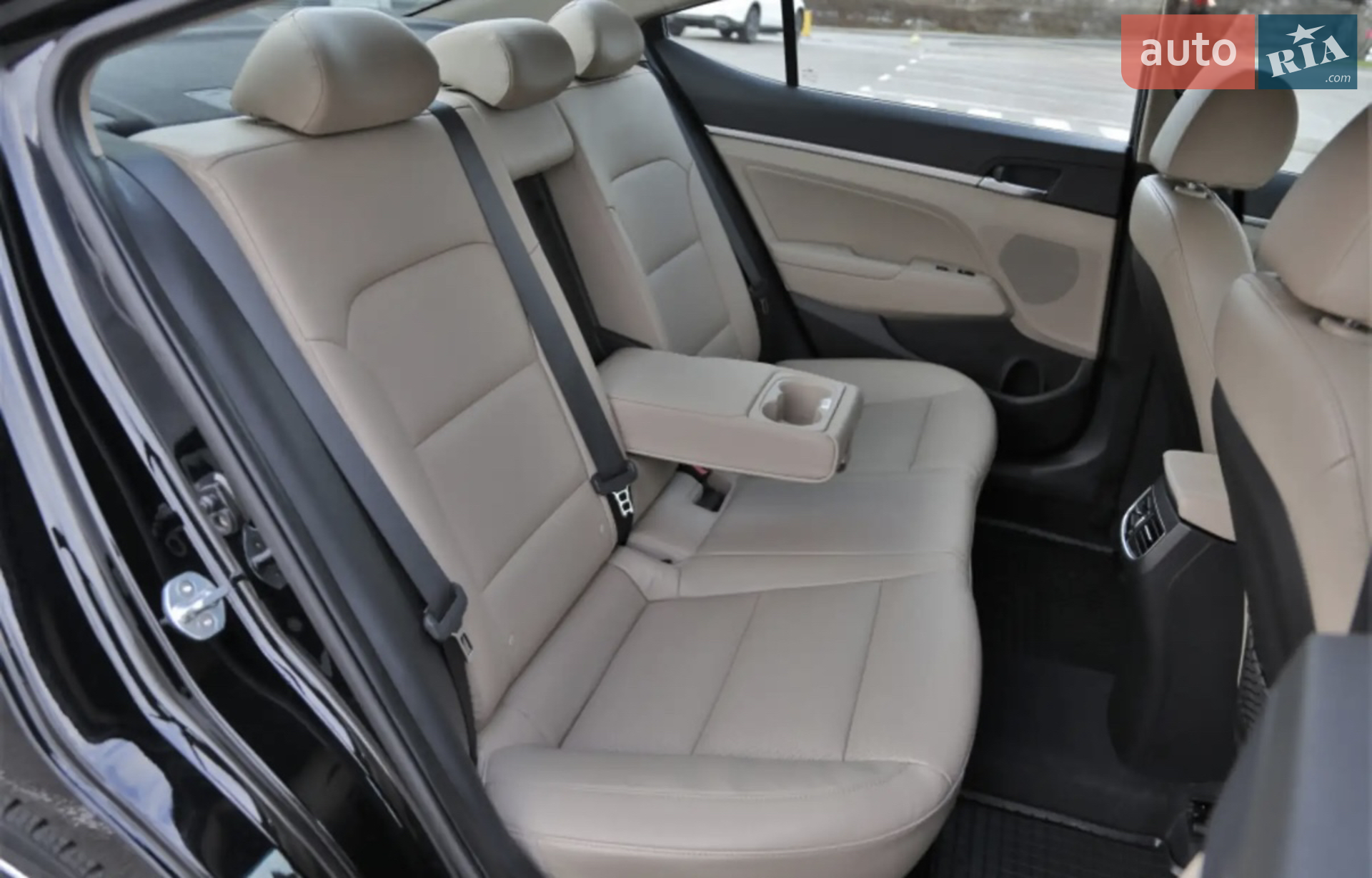 2020 Hyundai Elantra - мініатюра 6
