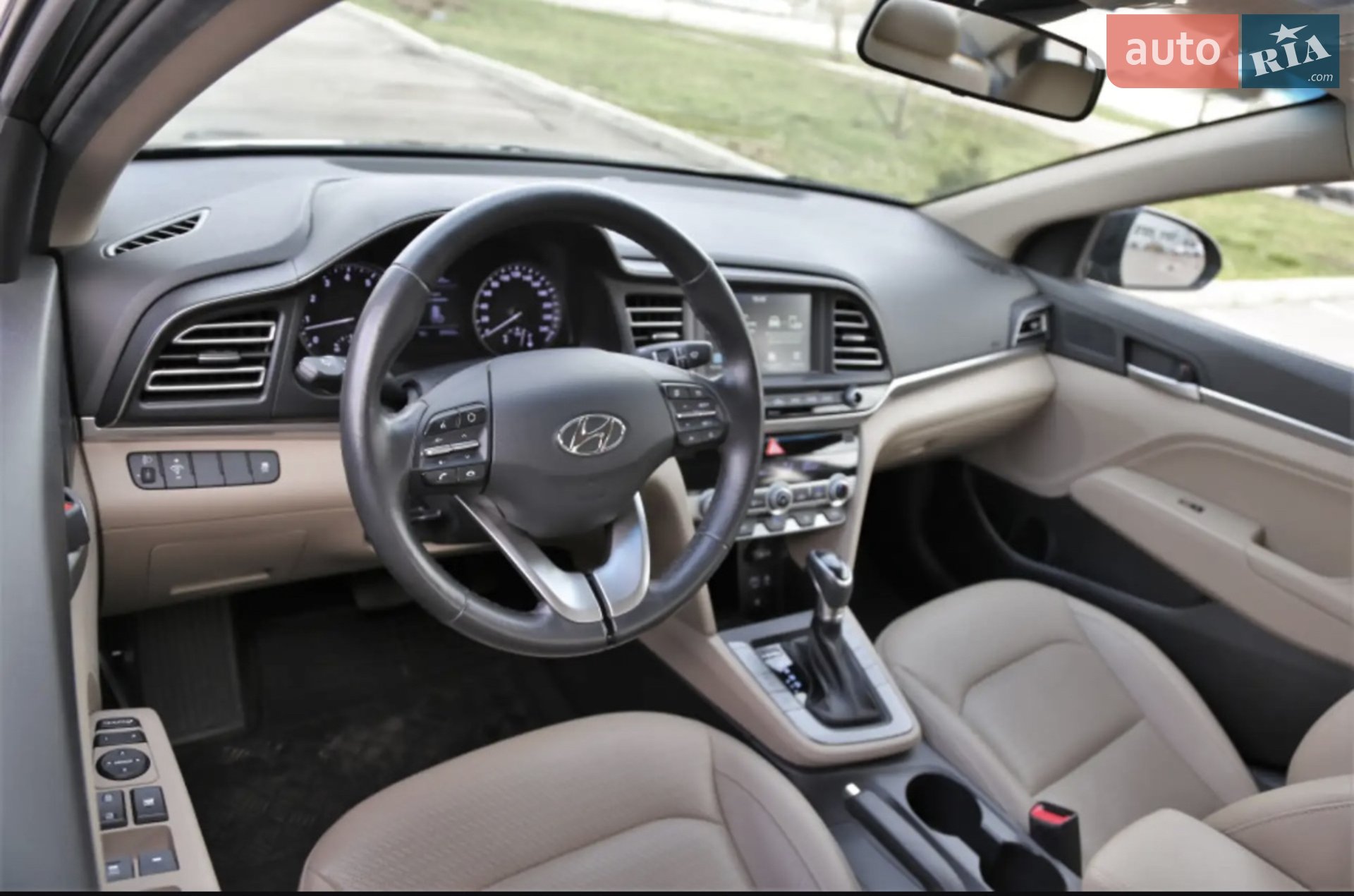 2020 Hyundai Elantra - мініатюра 8