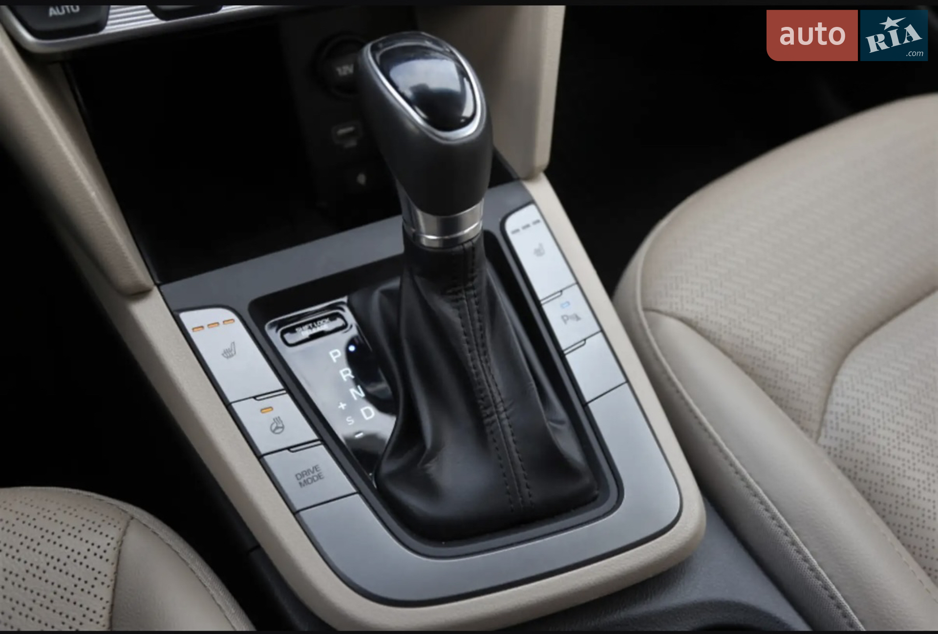 2020 Hyundai Elantra - мініатюра 15