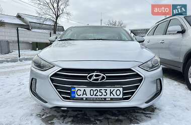 Седан Hyundai Elantra 2016 в Корсунь-Шевченківському