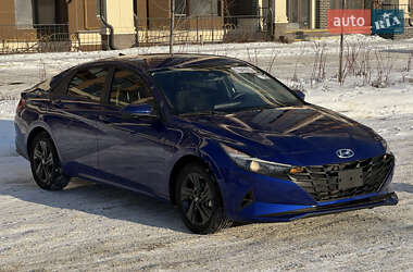 Седан Hyundai Elantra 2023 в Киеве