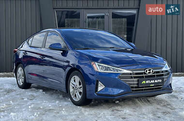 Седан Hyundai Elantra 2019 в Львове