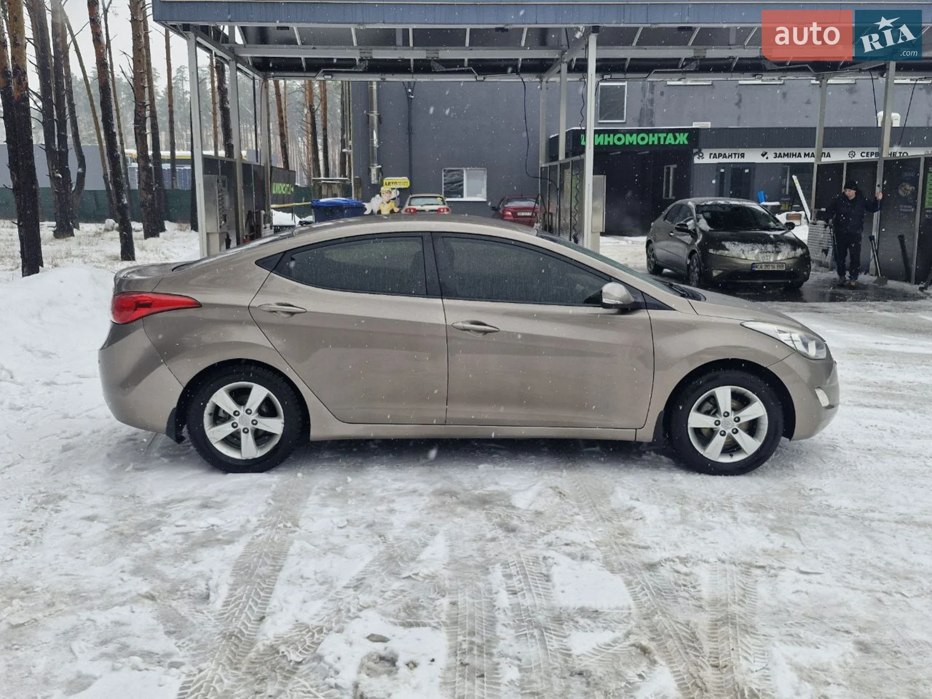 2012 Hyundai Elantra - мініатюра 6