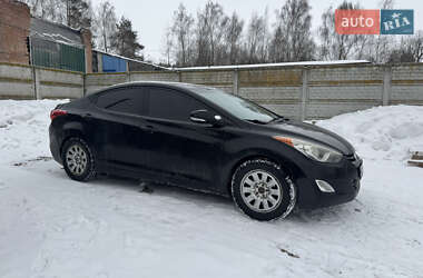 Седан Hyundai Elantra 2012 в Ровно