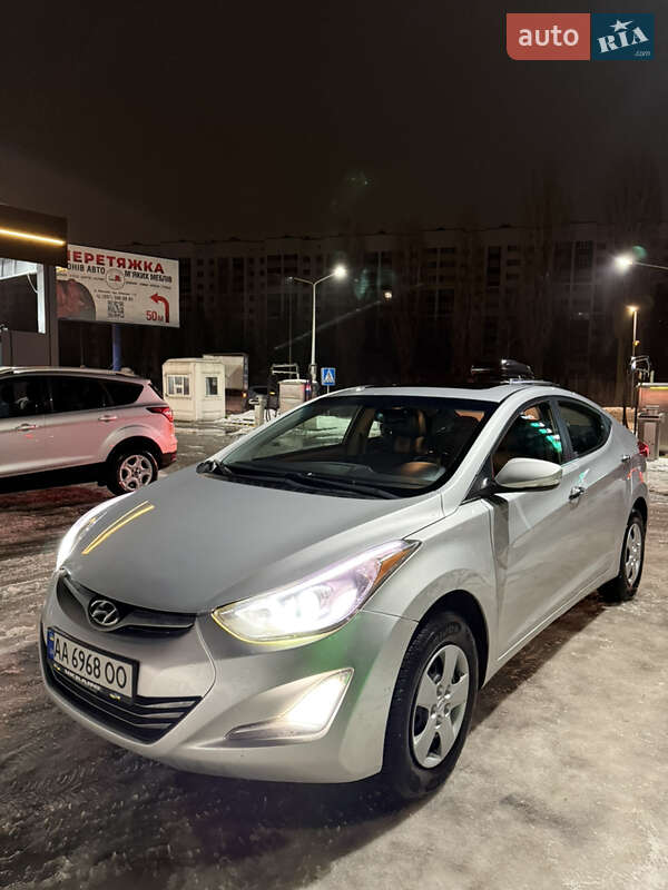 Hyundai Elantra 2014