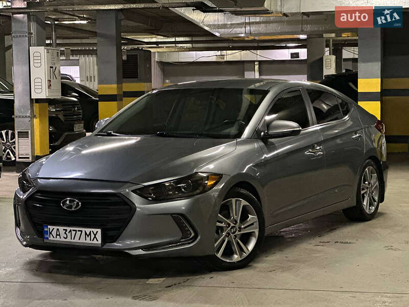 Hyundai Elantra 2016
