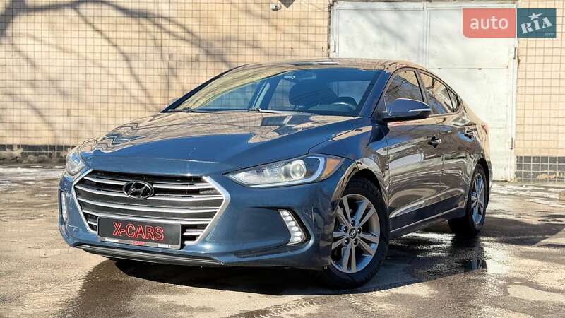 Hyundai Elantra 2016
