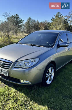 Седан Hyundai Elantra 2011 в Миколаєві