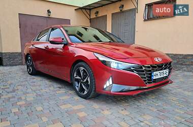 Седан Hyundai Elantra 2021 в Одессе
