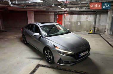 Седан Hyundai Elantra 2021 в Києві
