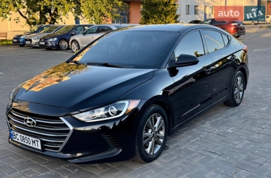 Седан Hyundai Elantra 2018 в Львові