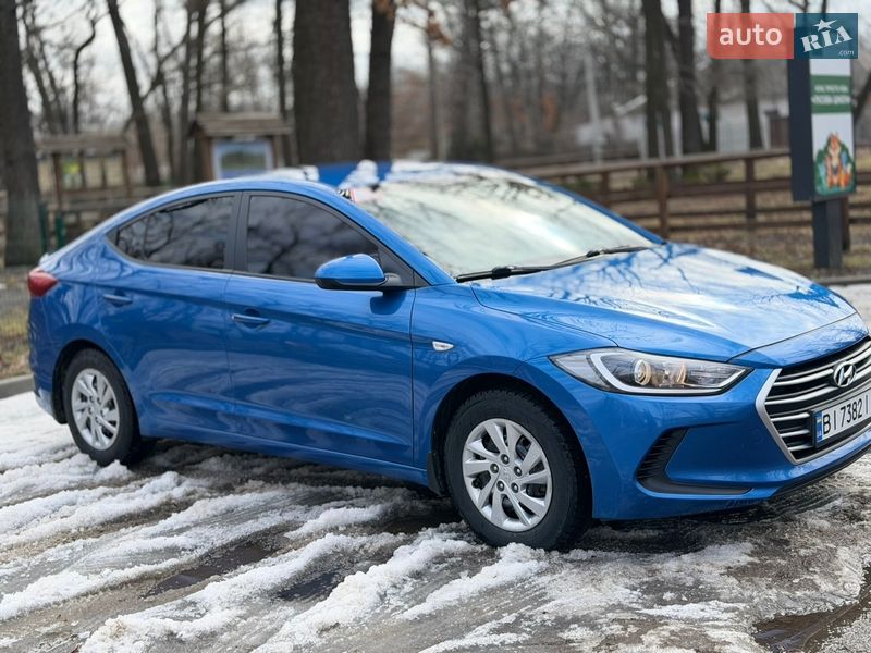 Седан Hyundai Elantra 2017 в Полтаве