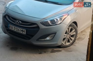 Хетчбек Hyundai Elantra 2013 в Києві