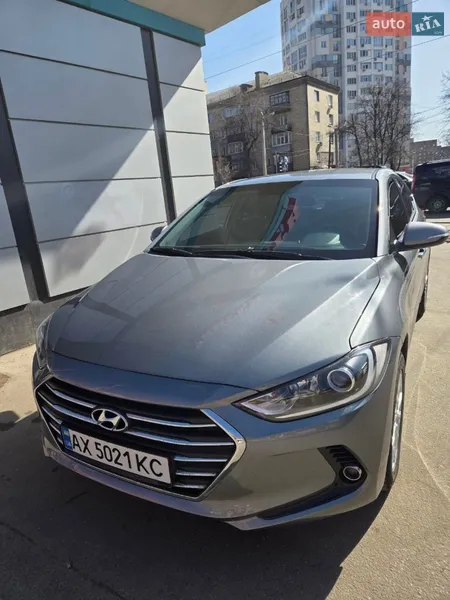 Hyundai Elantra