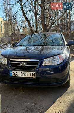 Седан Hyundai Elantra 2008 в Києві