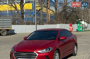 Седан Hyundai Elantra 2017 в Днепре