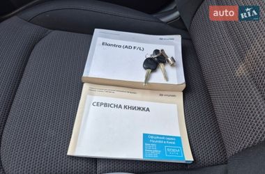 Седан Hyundai Elantra 2020 в Киеве