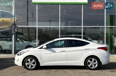 Седан Hyundai Elantra 2012 в Киеве