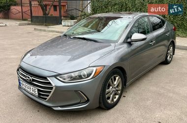 Седан Hyundai Elantra 2017 в Одессе