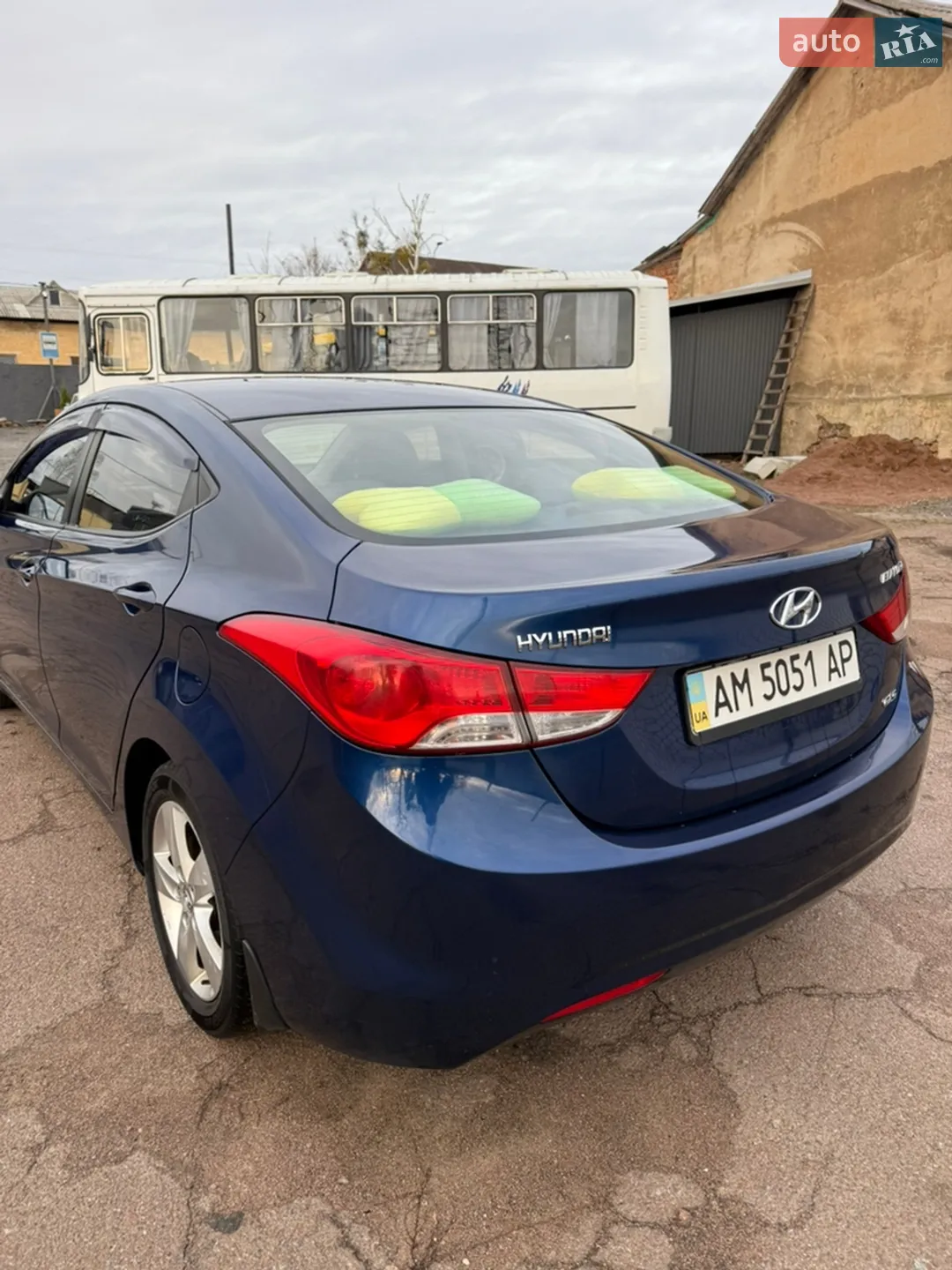 2013 Hyundai Elantra - мініатюра 16