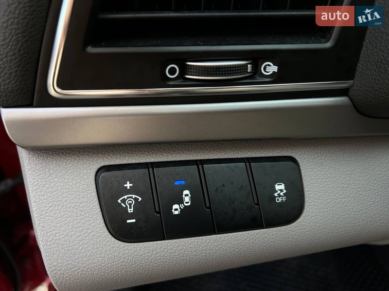 Седан Hyundai Elantra 2018 в Стрые