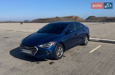 Седан Hyundai Elantra 2017 в Одессе