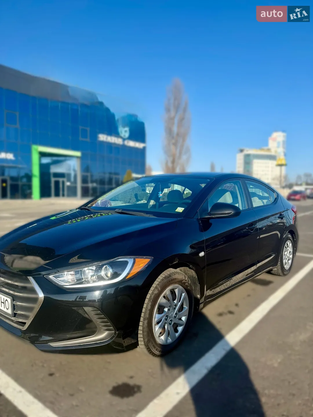 2017 Hyundai Elantra - фото 1