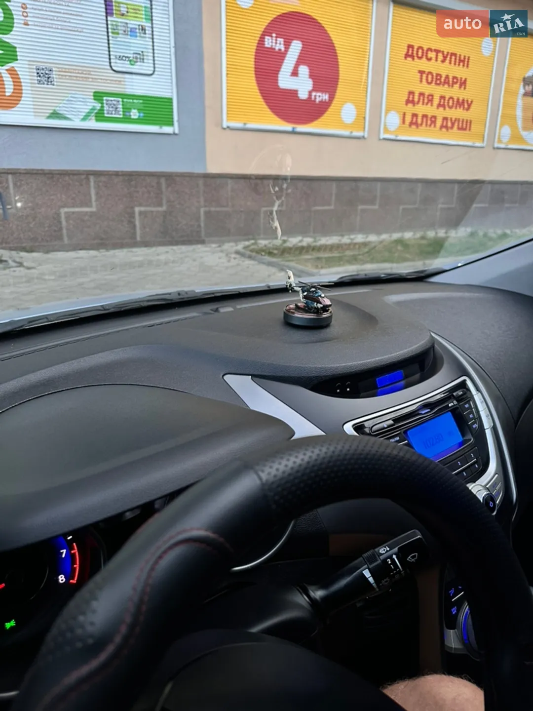 2012 Hyundai Elantra - мініатюра 11