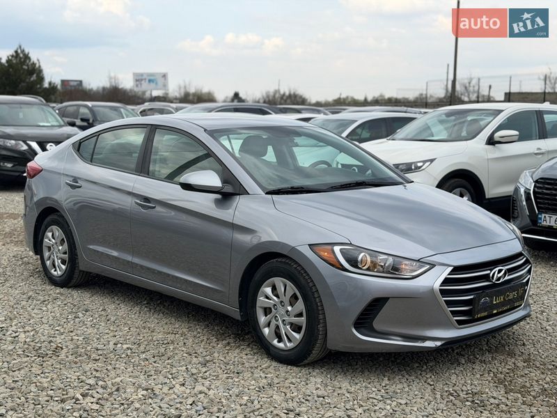Hyundai Elantra 2016
