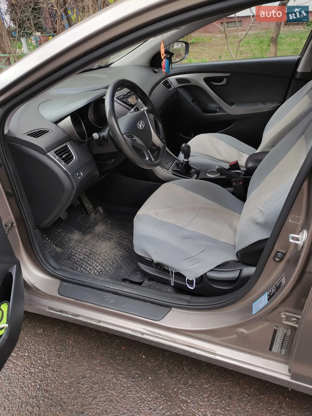 2012 Hyundai Elantra - мініатюра 8