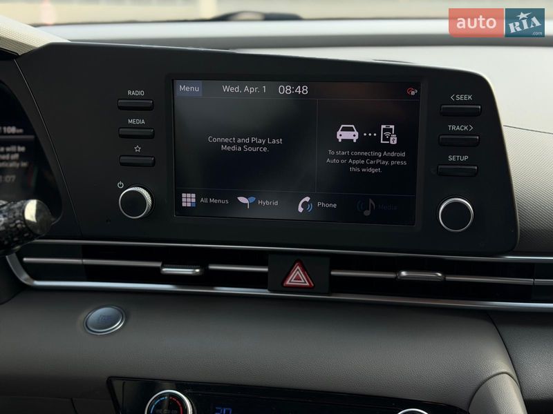 Седан Hyundai Elantra 2022 в Луцке