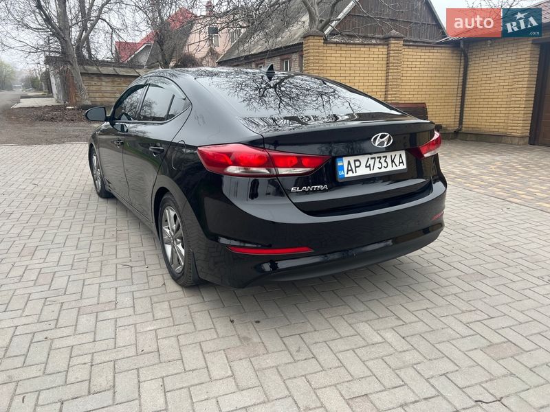 Седан Hyundai Elantra 2017 в Запорожье